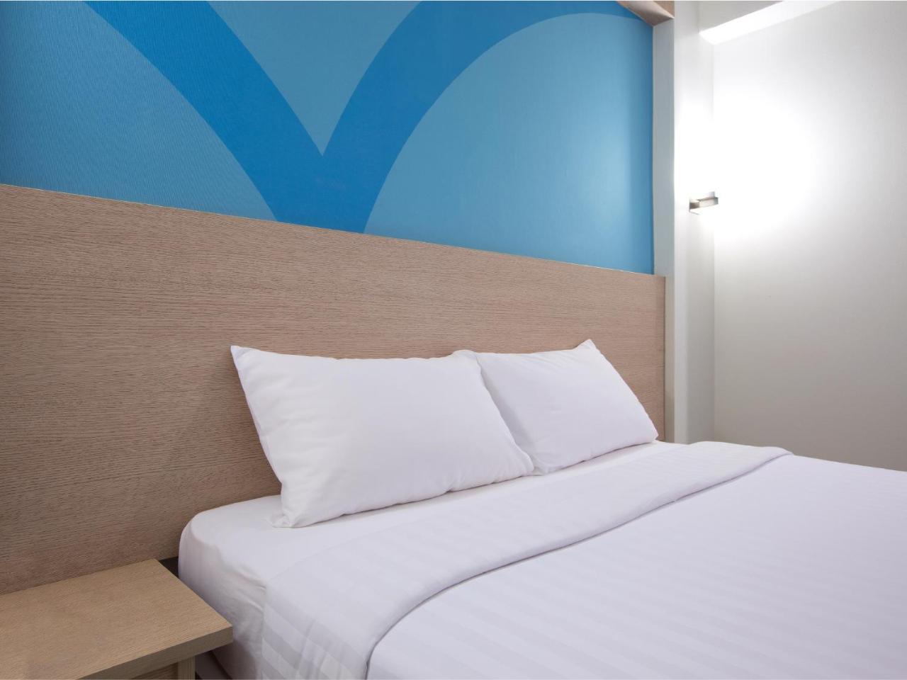 Hop Inn Hotel Tomas Morato Quezon City Kültér fotó