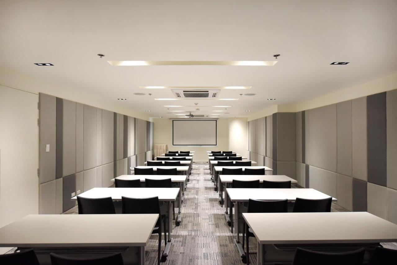 Hop Inn Hotel Tomas Morato Quezon City Kültér fotó